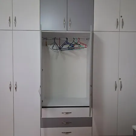 דירה Mali Lungomare *